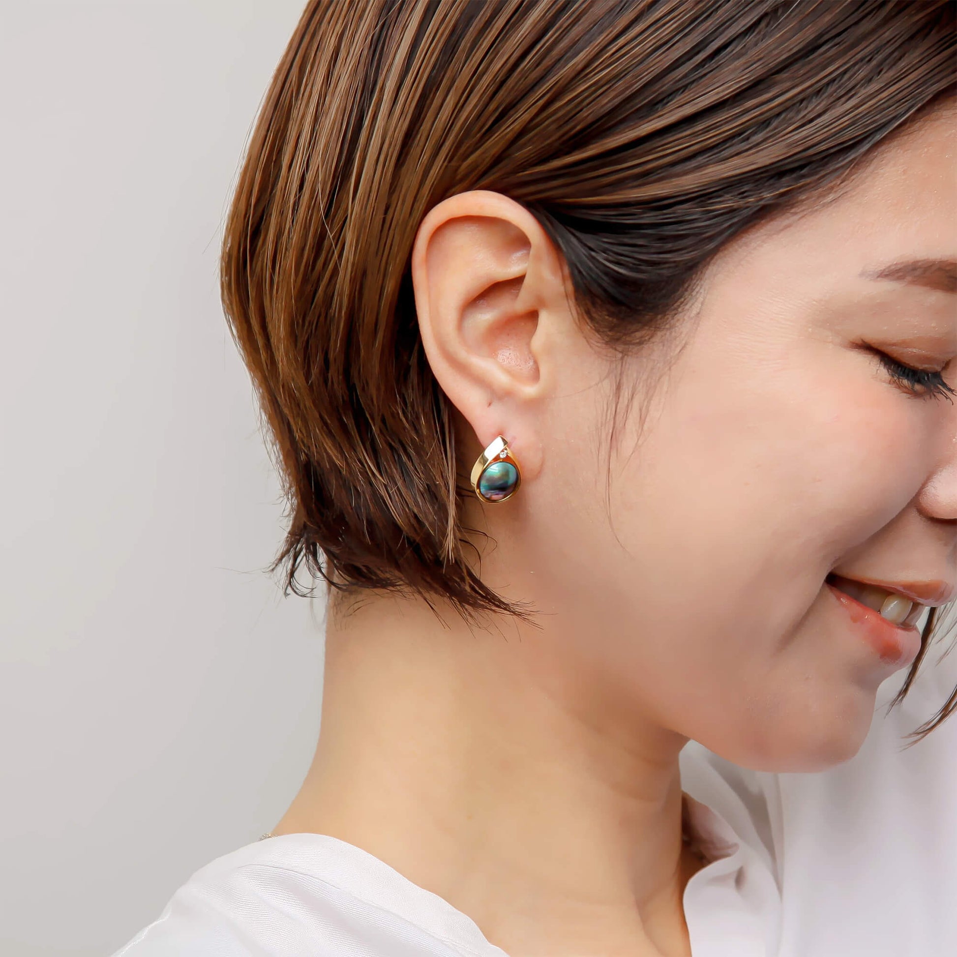 Abalone Pearl Earrings 10mmUP K18YG
